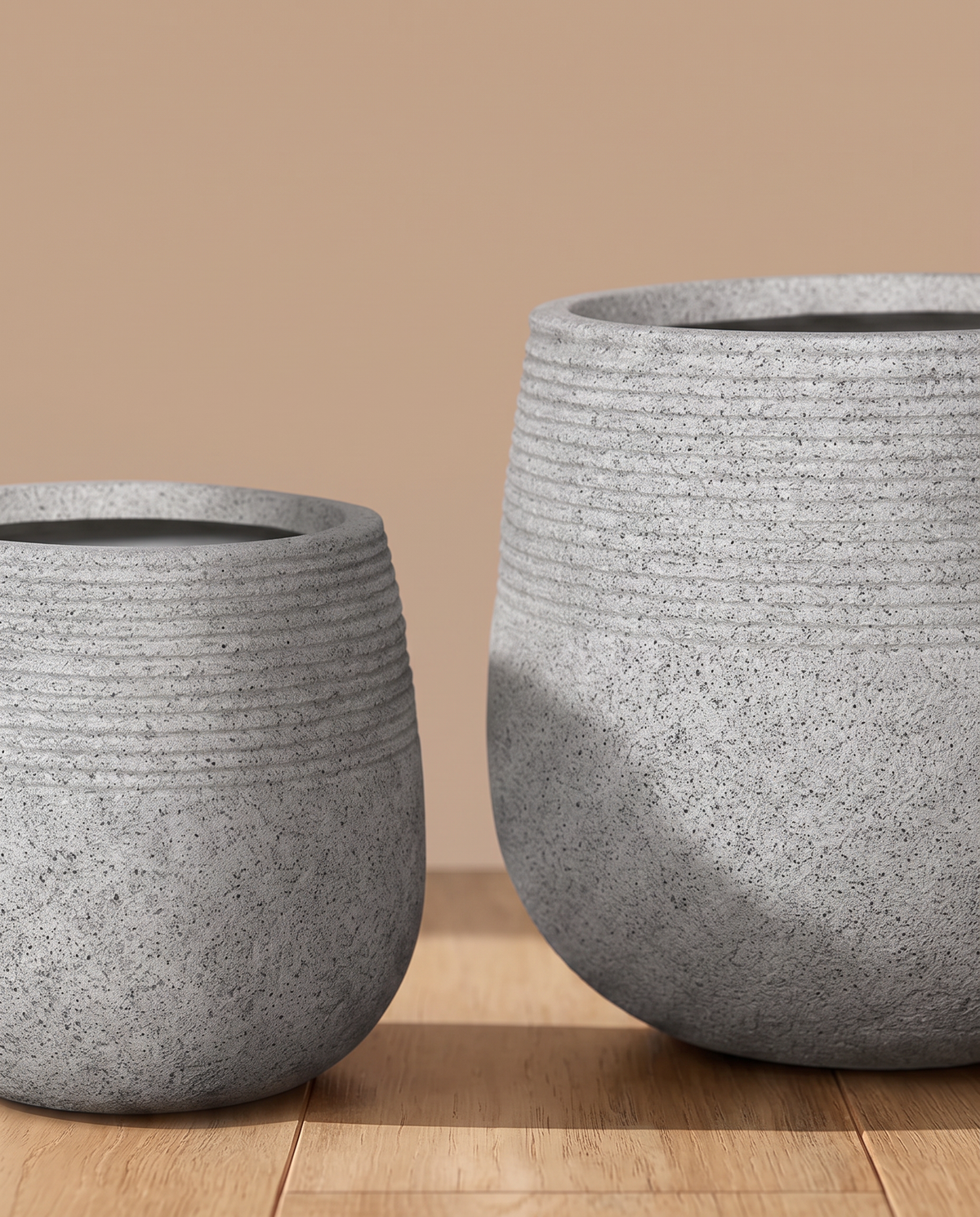 Taxila Grey Rounded Textured Fibreclay Pot