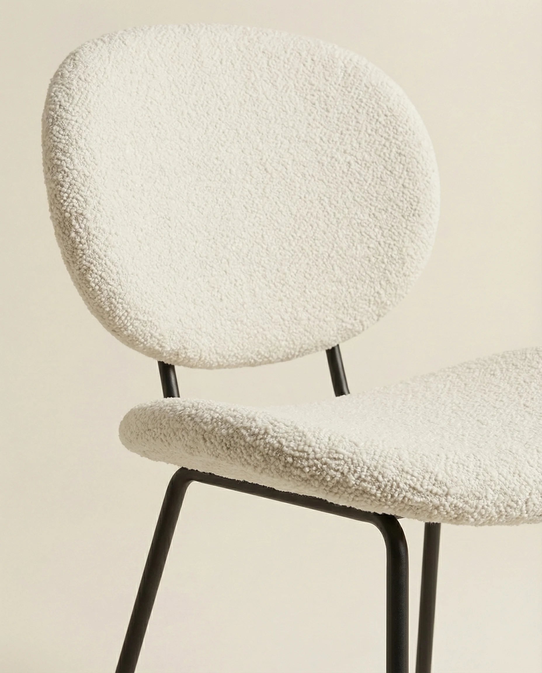Zobi Cozy White Bouclé Dining Chair