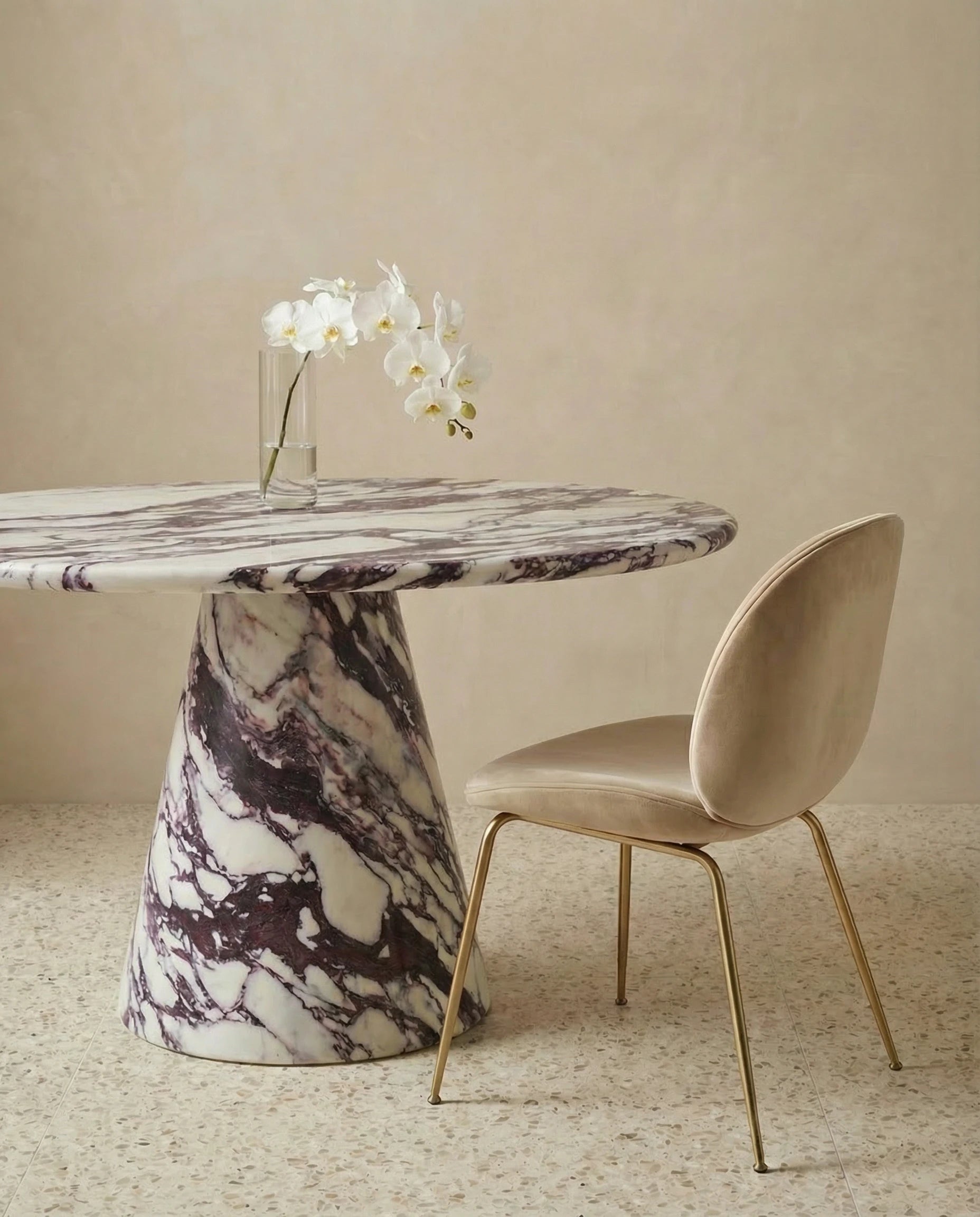 Roman round Calacatta marble dining table